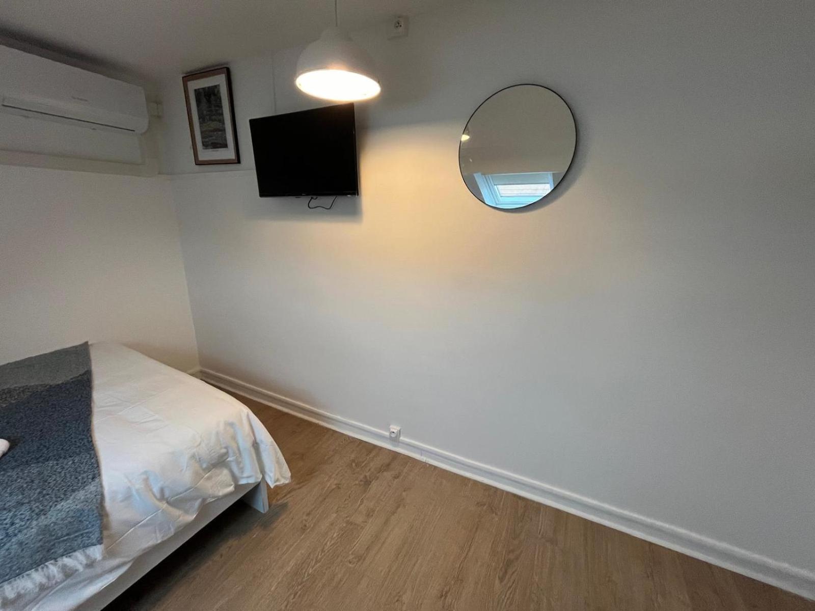 Chambre Tout Confort Hotel Limay Phòng bức ảnh
